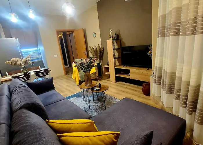 My Guest Base Apartment Tirana